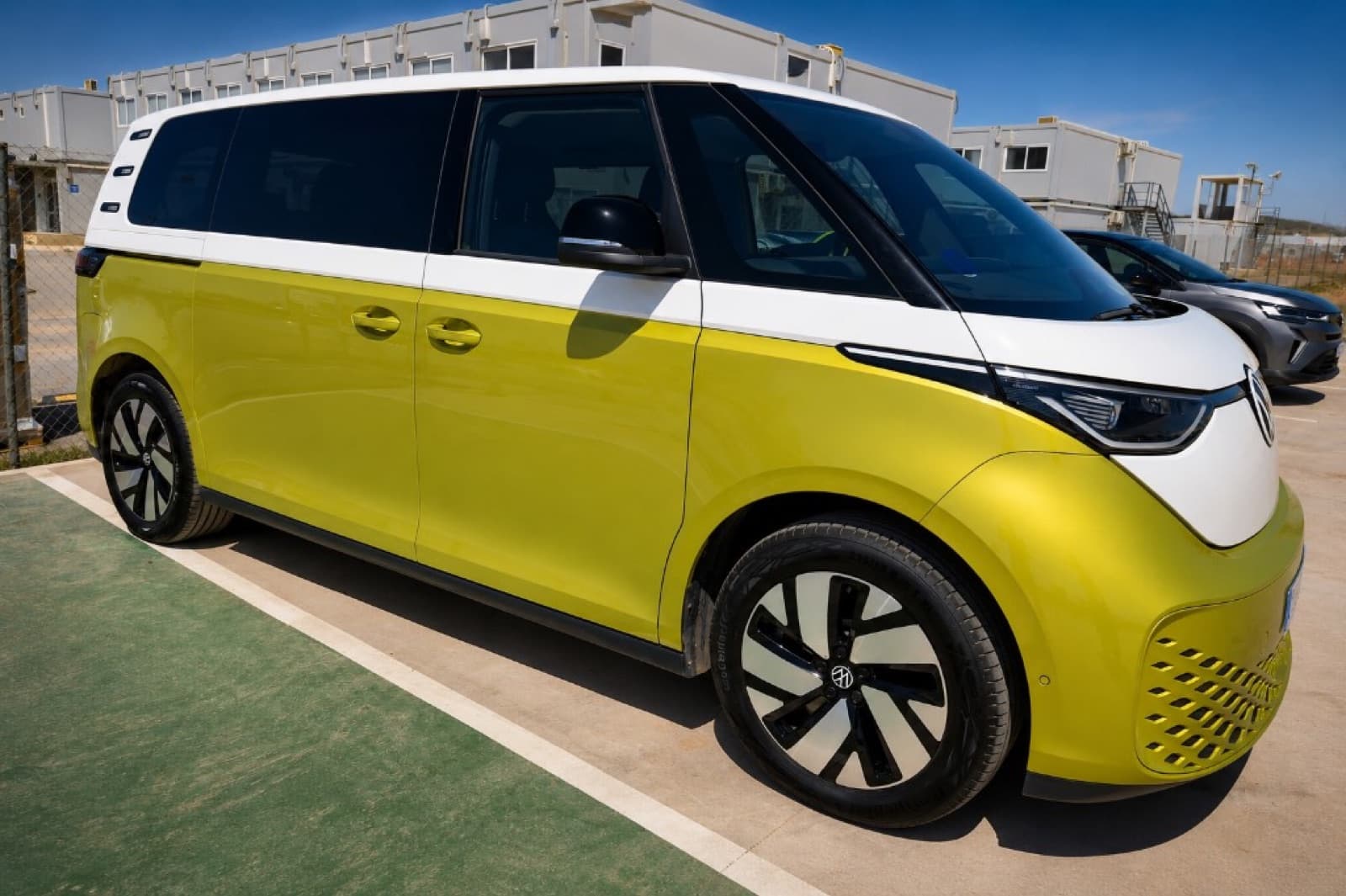 Detailing real ONYX en vehículo corporativo Volkswagen ID Buzz en Sagunto